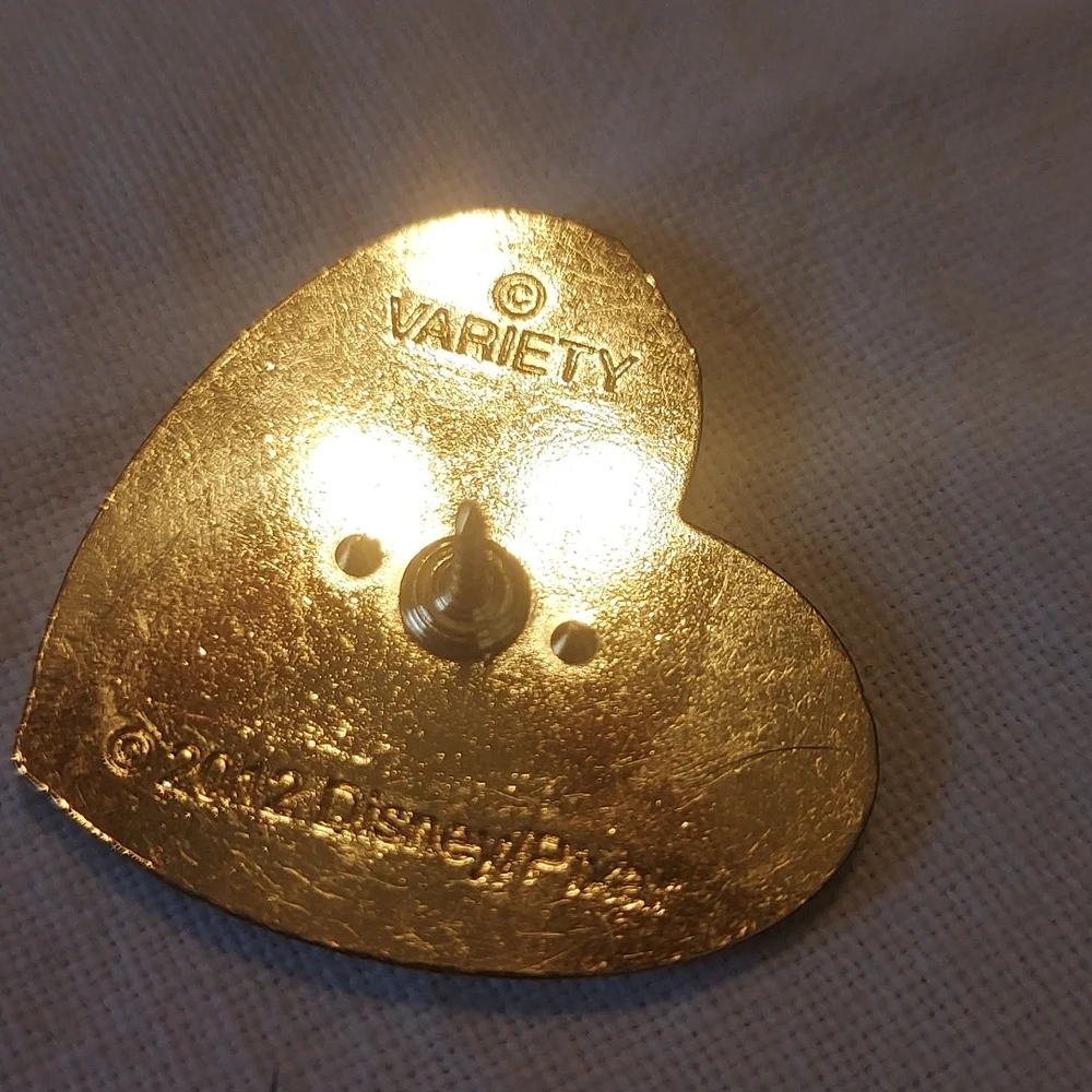 2012 signed Heart Pin Variety Club Children's Charity Monsters, Inc #47 - Picture 3 of 4